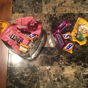 new 2 heart glass candy dishes❤️🍭